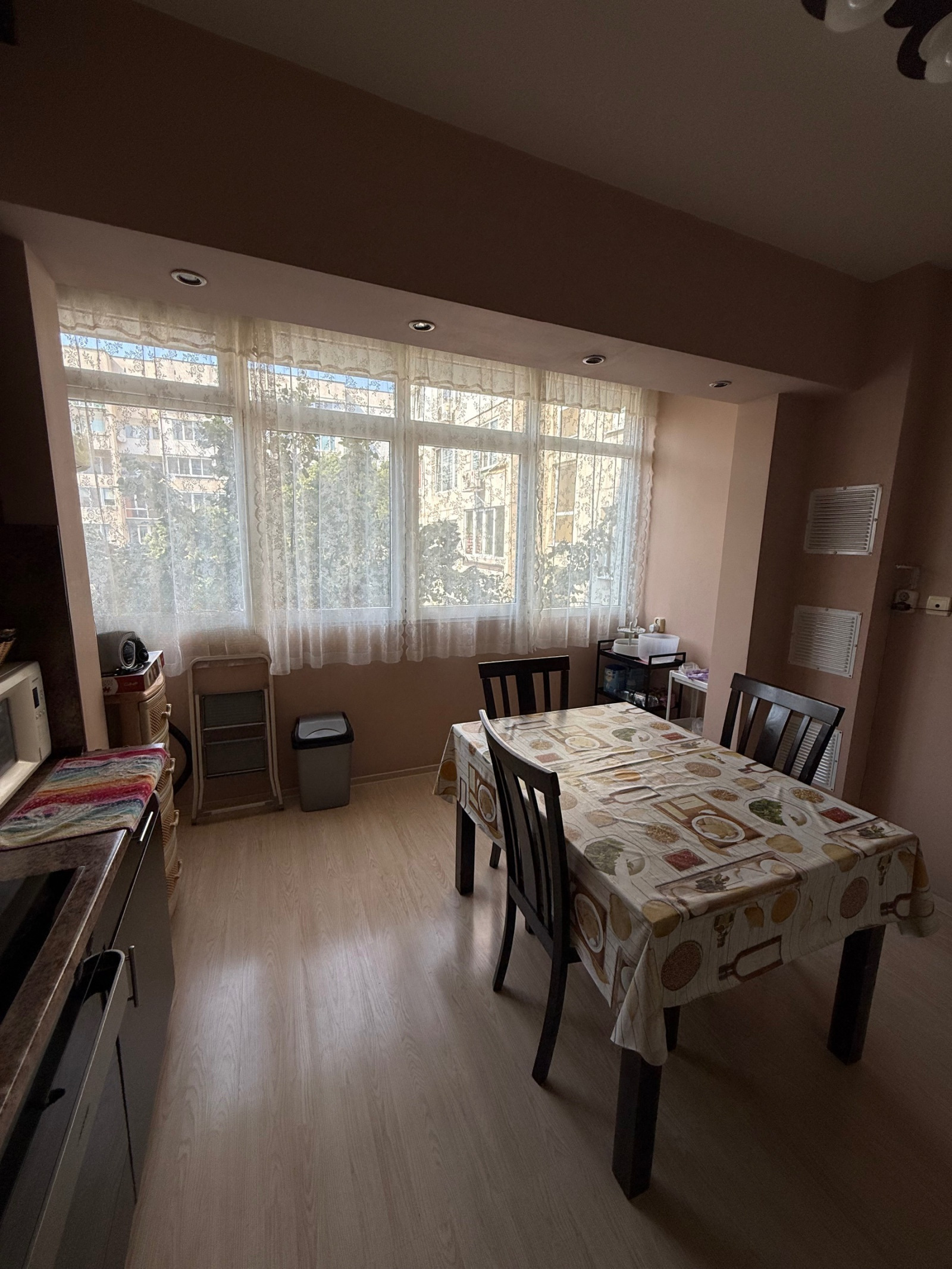Продава 3-СТАЕН, гр. София, Хаджи Димитър, снимка 11 - Апартаменти - 55572835