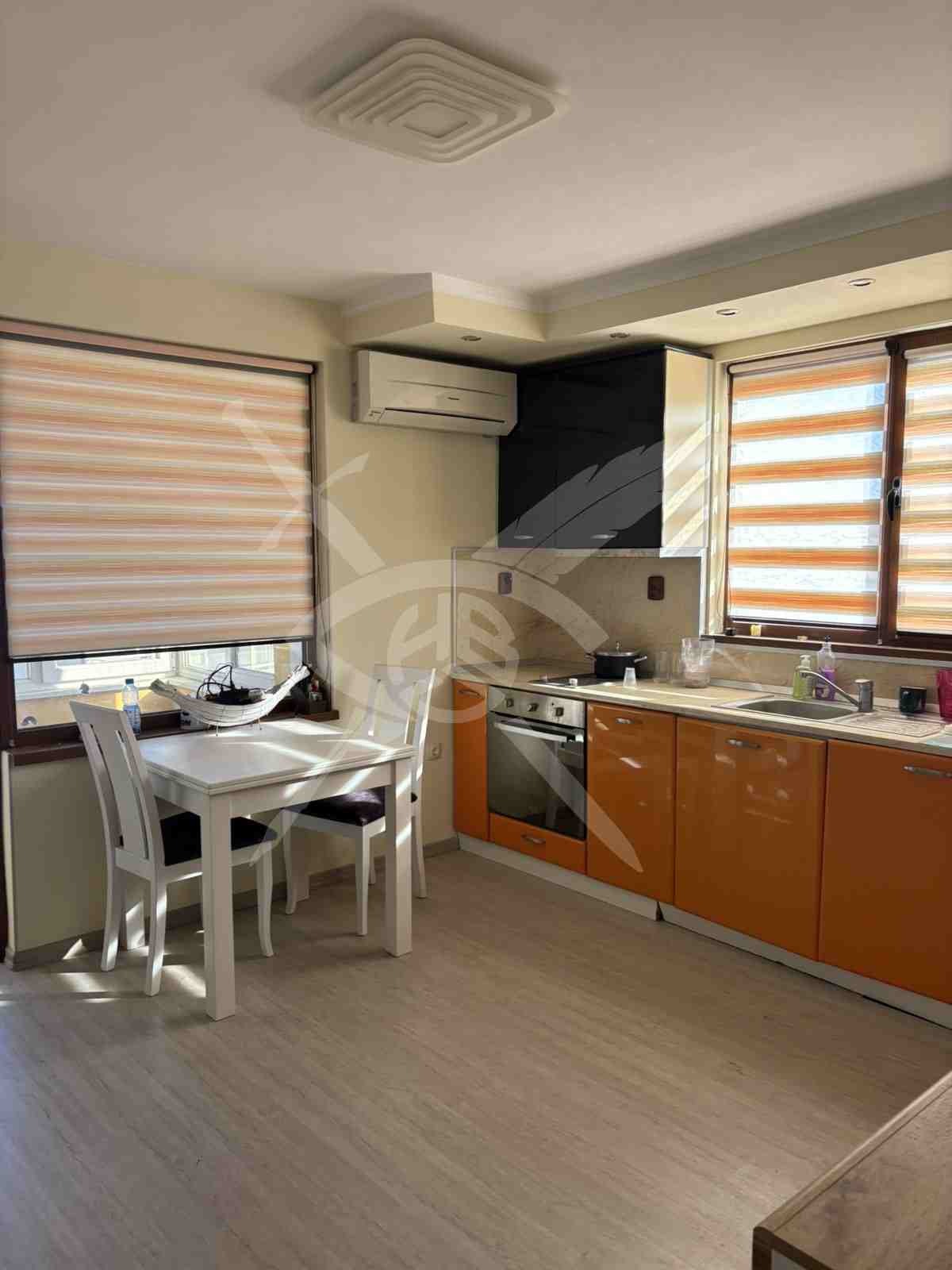 Продава МНОГОСТАЕН, гр. Поморие, област Бургас, снимка 4 - Апартаменти - 53900753