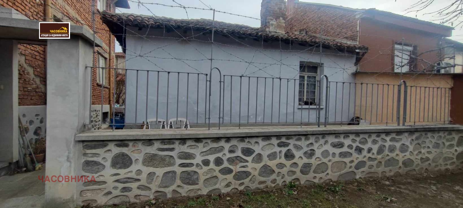 Продава ЕТАЖ ОТ КЪЩА, гр. Пазарджик, Център, снимка 6 - Етаж от къща - 54263801