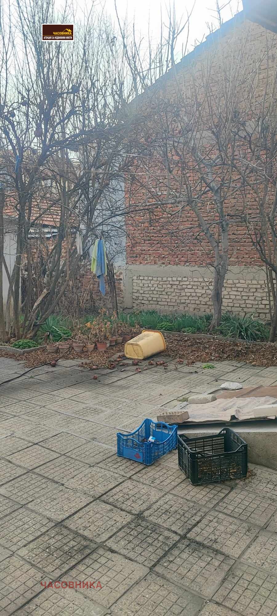 Продава ЕТАЖ ОТ КЪЩА, гр. Пазарджик, Център, снимка 7 - Етаж от къща - 54263801