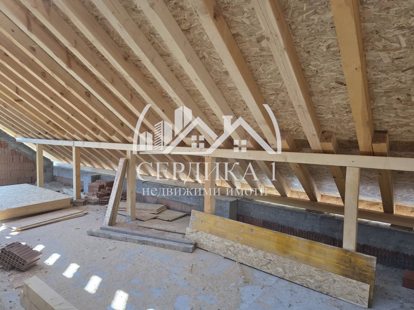 Продава КЪЩА, гр. Благоевград, Втора промишлена зона, снимка 16 - Къщи - 55641086