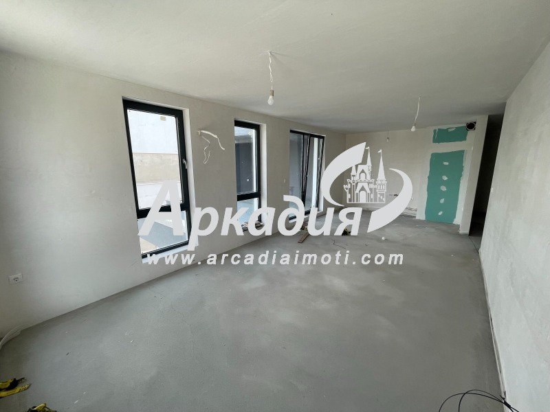 À vendre  2 chambres Plovdiv , Hristo Smirnenski , 155 m² | 76151652