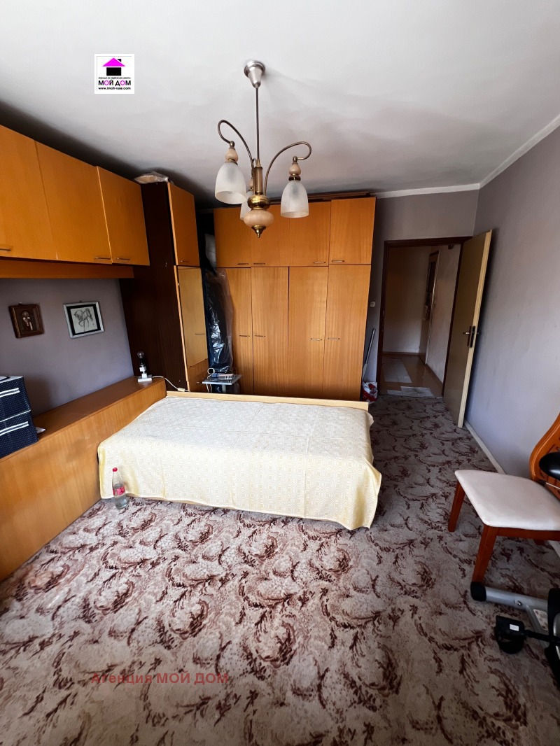 Продава  3-стаен град Русе , Възраждане , 108 кв.м | 77854692