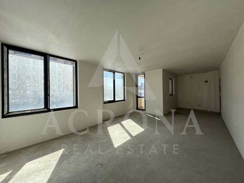 In vendita  2 camere da letto Plovdiv , Hristo Smirnenski , 135 mq | 39260840