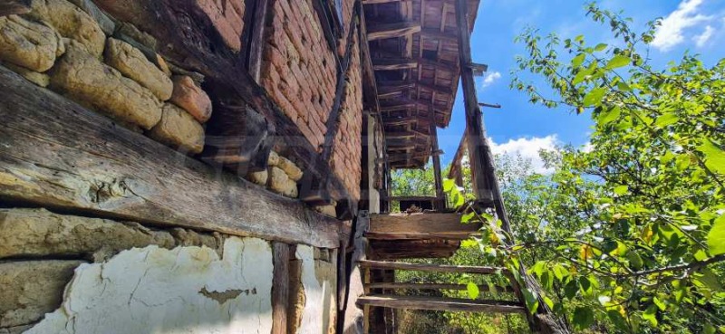 Продава КЪЩА, гр. Априлци, област Ловеч, снимка 14 - Къщи - 52415811