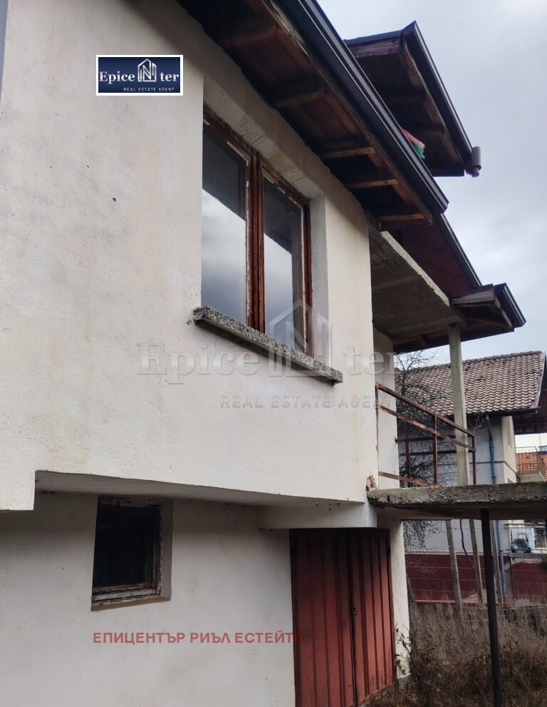 Продава КЪЩА, с. Жиленци, област Кюстендил, снимка 10 - Къщи - 53618495