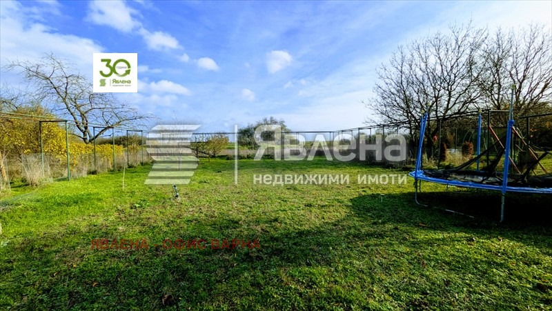 Продава КЪЩА, с. Водица, област Варна, снимка 8 - Къщи - 53806626