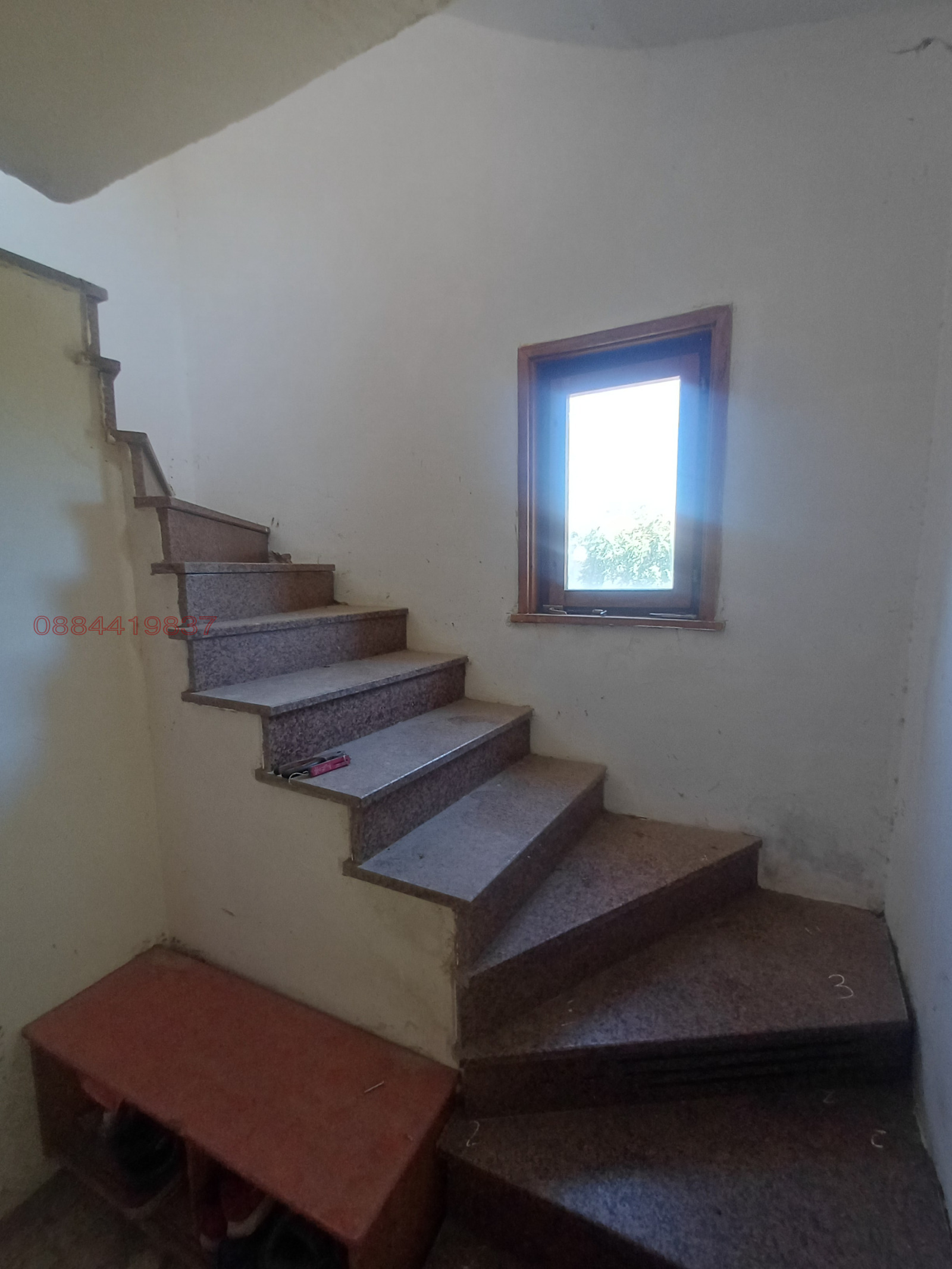 Продава ВИЛА, с. Сърнево, област Стара Загора, снимка 9 - Вили - 55513681