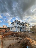 Продава КЪЩА, област Пловдив, с. Белащица • 361500 € / 707032.55 лв. • 13753133 3