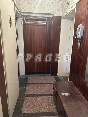 2 bedroom Tsentralen yuzhen rayon, Ruse 10