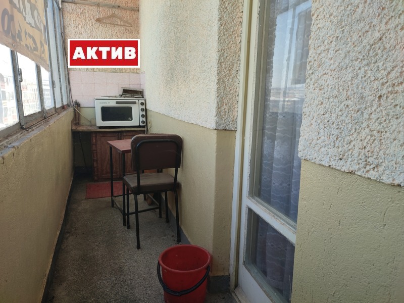 Продава  2-стаен град Търговище , Боровец , 68 кв.м | 69209870 - изображение [3]