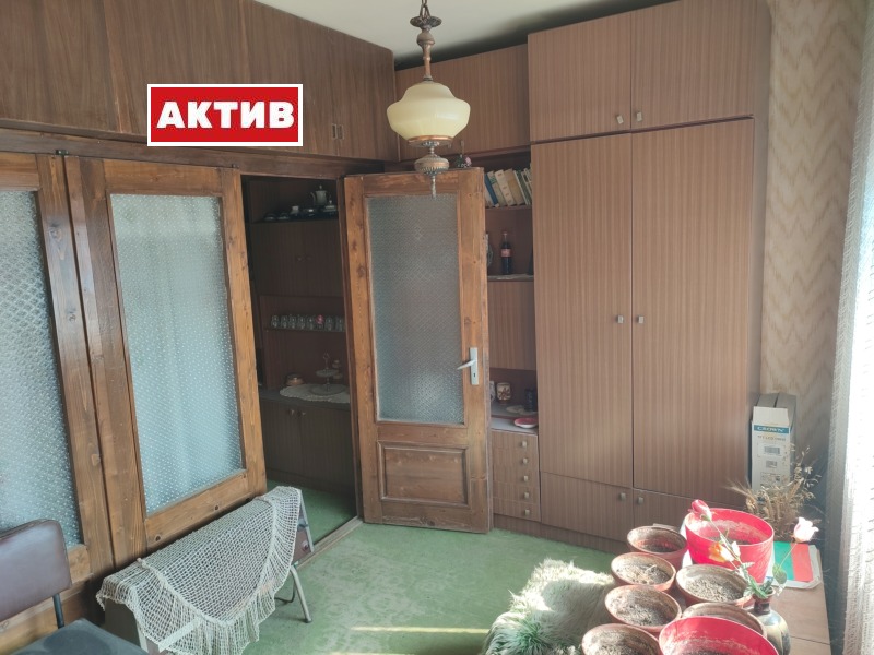 Продава 2-СТАЕН, гр. Търговище, Боровец, снимка 5 - Aпартаменти - 49512043