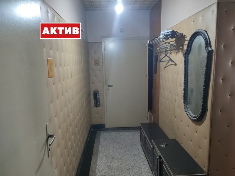 Продава 2-СТАЕН, гр. Търговище, Боровец, снимка 9 - Aпартаменти - 49512043