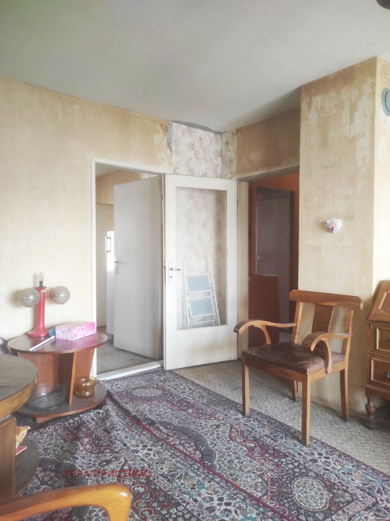 De vânzare  2 dormitoare Ruse , Țentralen iujen raion , 120 mp | 77270964 - imagine [6]