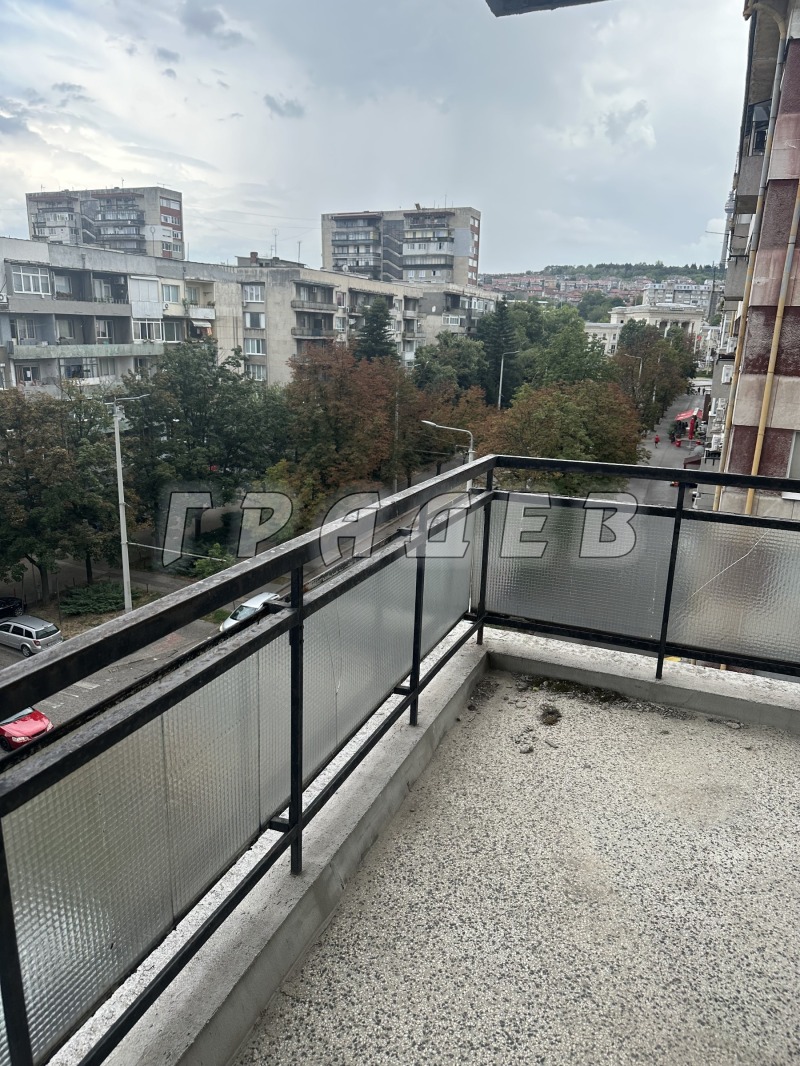 Продава  3-стаен град Русе , Централен южен район , 88 кв.м | 62901572