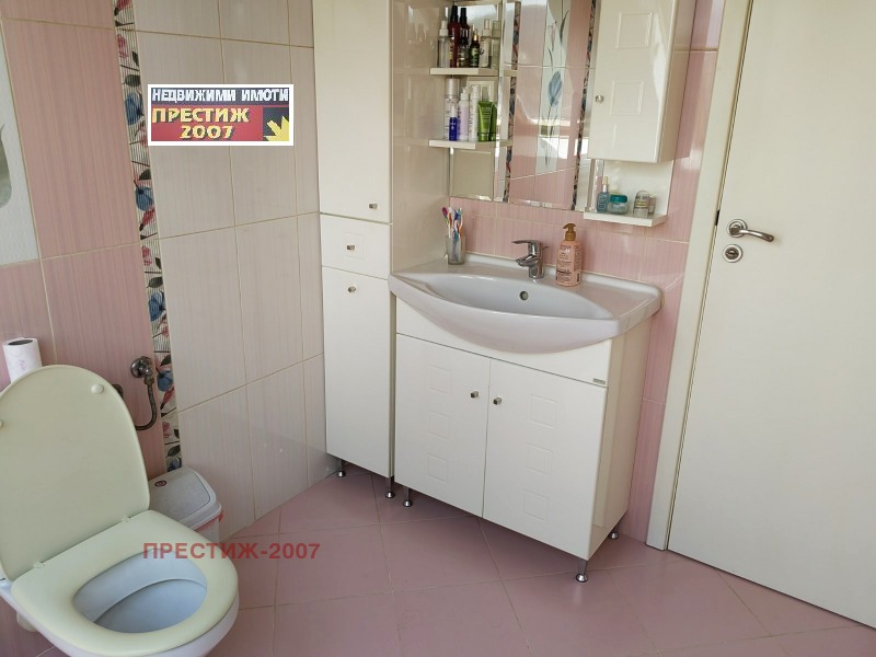 Продава  3-стаен град Шумен , Център , 120 кв.м | 73350404 - изображение [13]