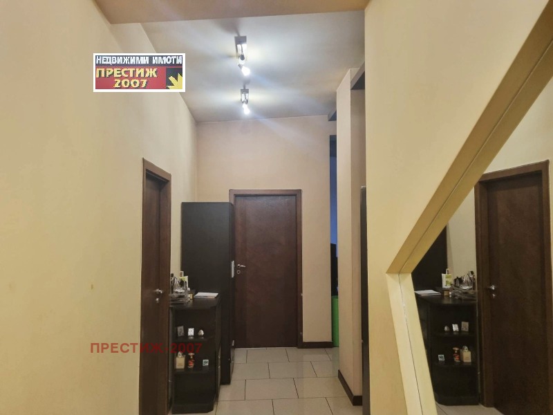 Продава  3-стаен град Шумен , Център , 120 кв.м | 73350404 - изображение [6]