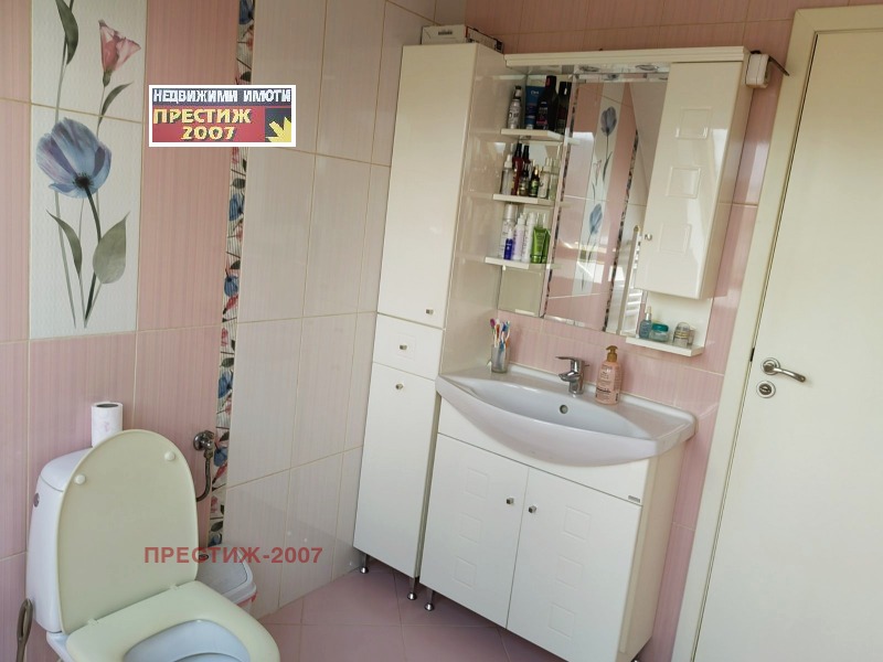 Продава  3-стаен град Шумен , Център , 120 кв.м | 73350404 - изображение [12]