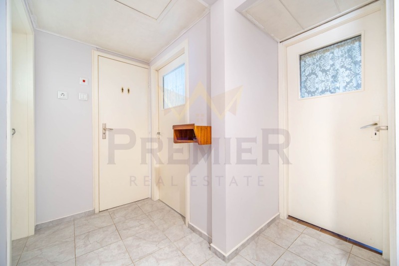 Продава 4-СТАЕН, гр. Варна, Владислав Варненчик 1, снимка 2 - Апартаменти - 53071786