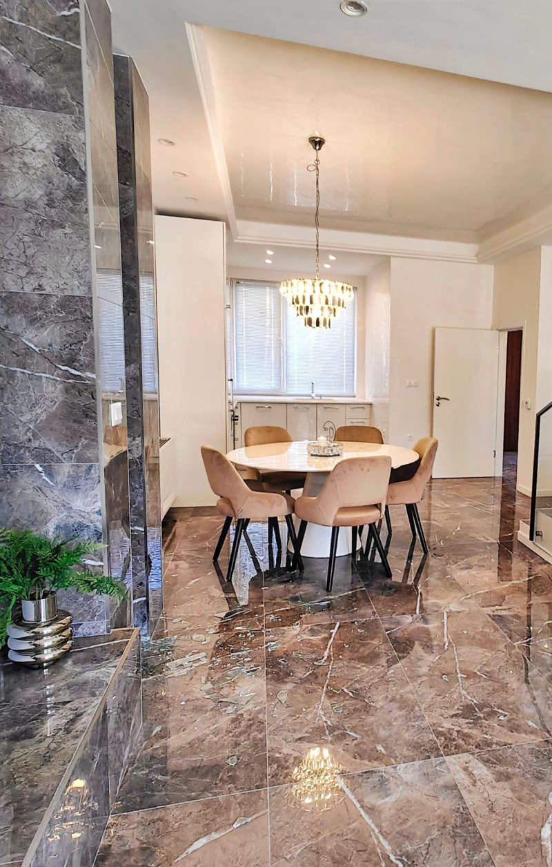 Продава  Къща град Пловдив , Остромила , 302 кв.м | 75310368 - изображение [4]