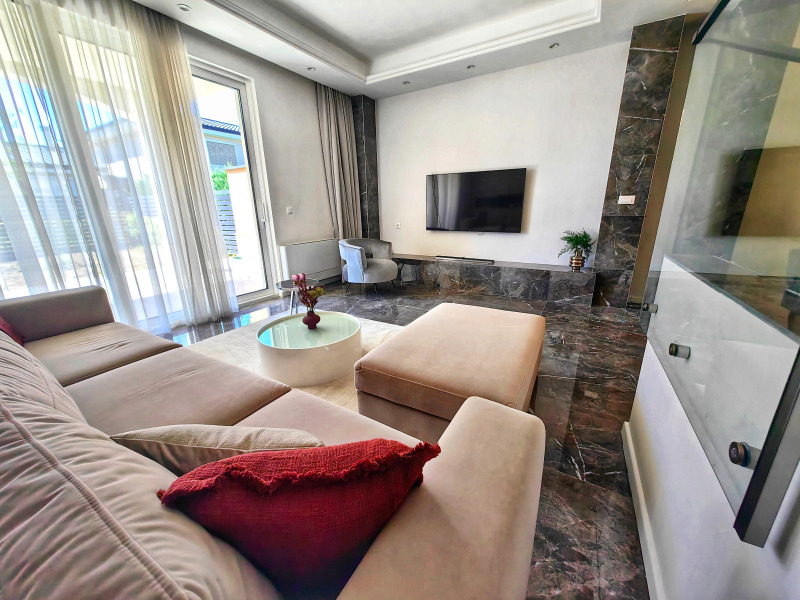 Продава  Къща град Пловдив , Остромила , 302 кв.м | 75310368 - изображение [3]