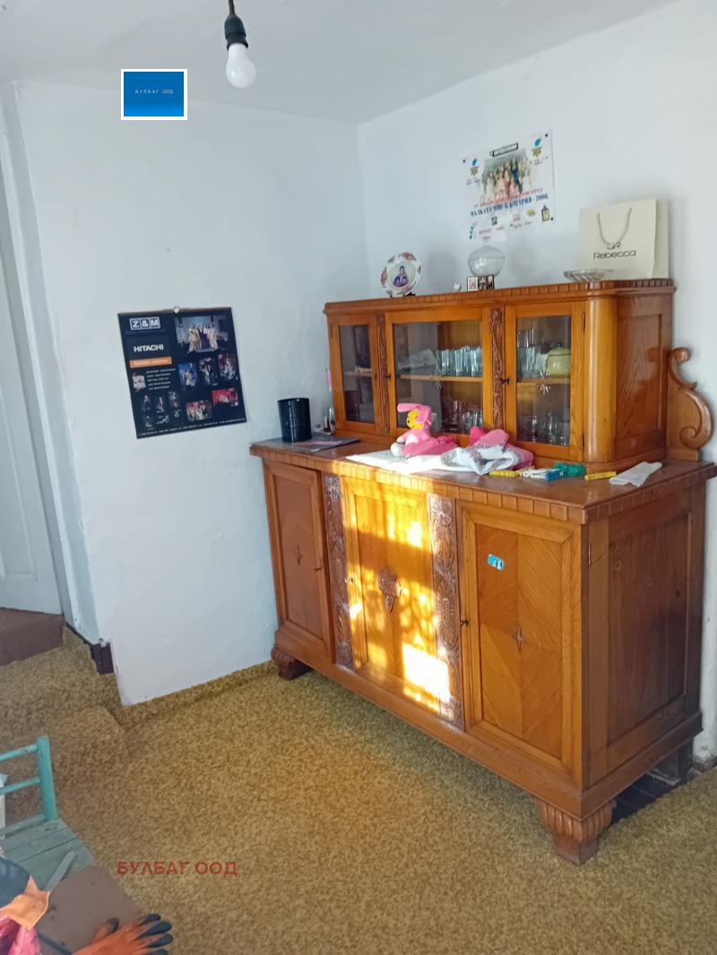 Продава КЪЩА, с. Калотина, област София област, снимка 11 - Къщи - 52913877