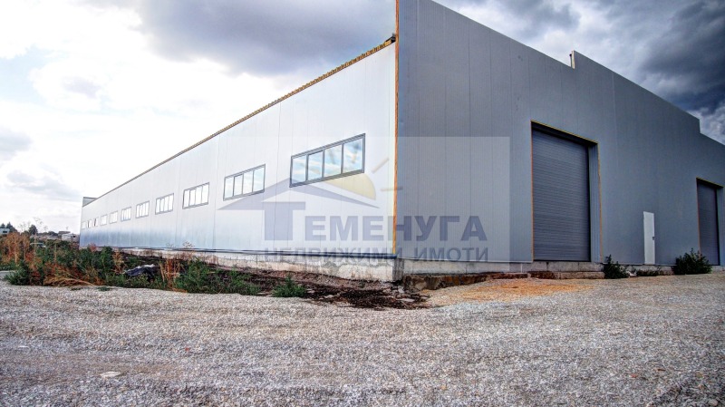 En venta  Almacenamiento Sofia , Voluyak , 4080 metros cuadrados | 95503375 - imagen [3]