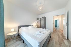 2 sovrum k.k. Slantjev brjag, region Burgas 2