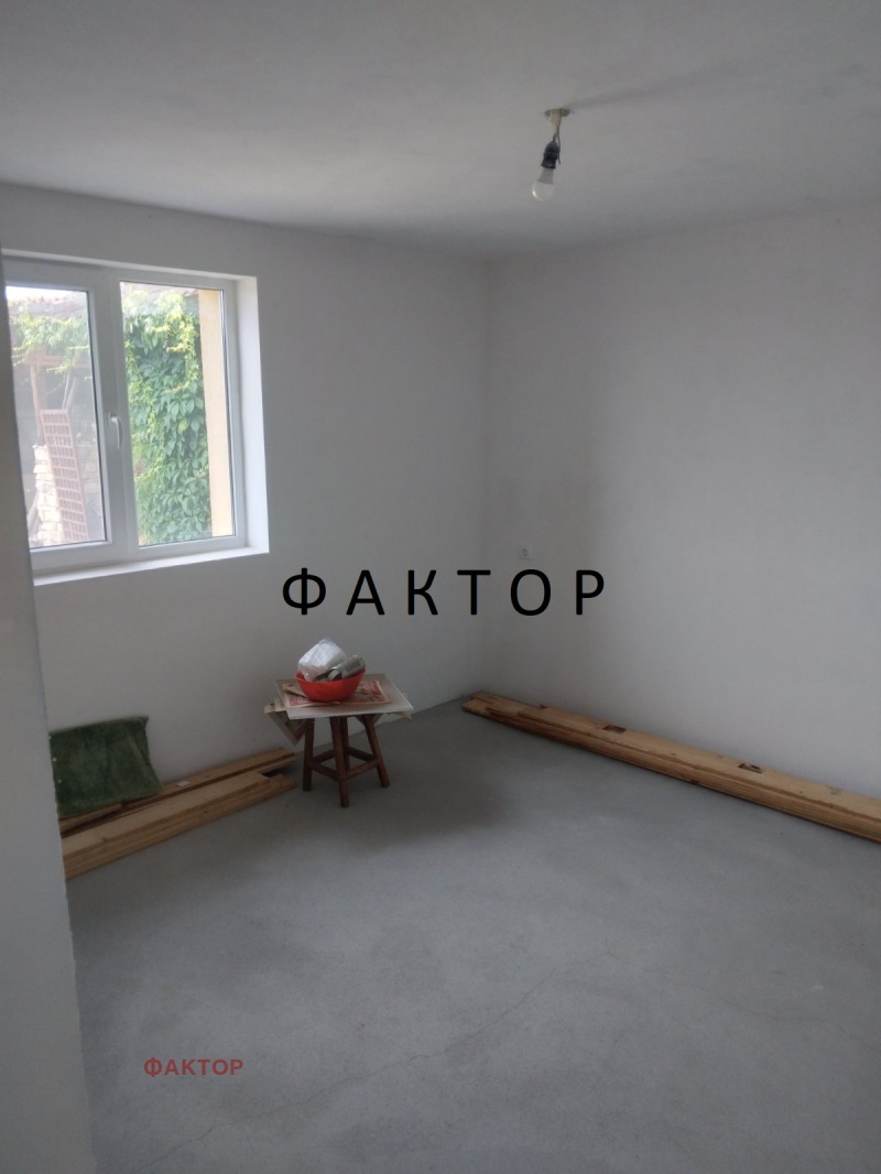 Продава  Къща област Стара Загора , с. Верен , 120 кв.м | 29272549 - изображение [4]