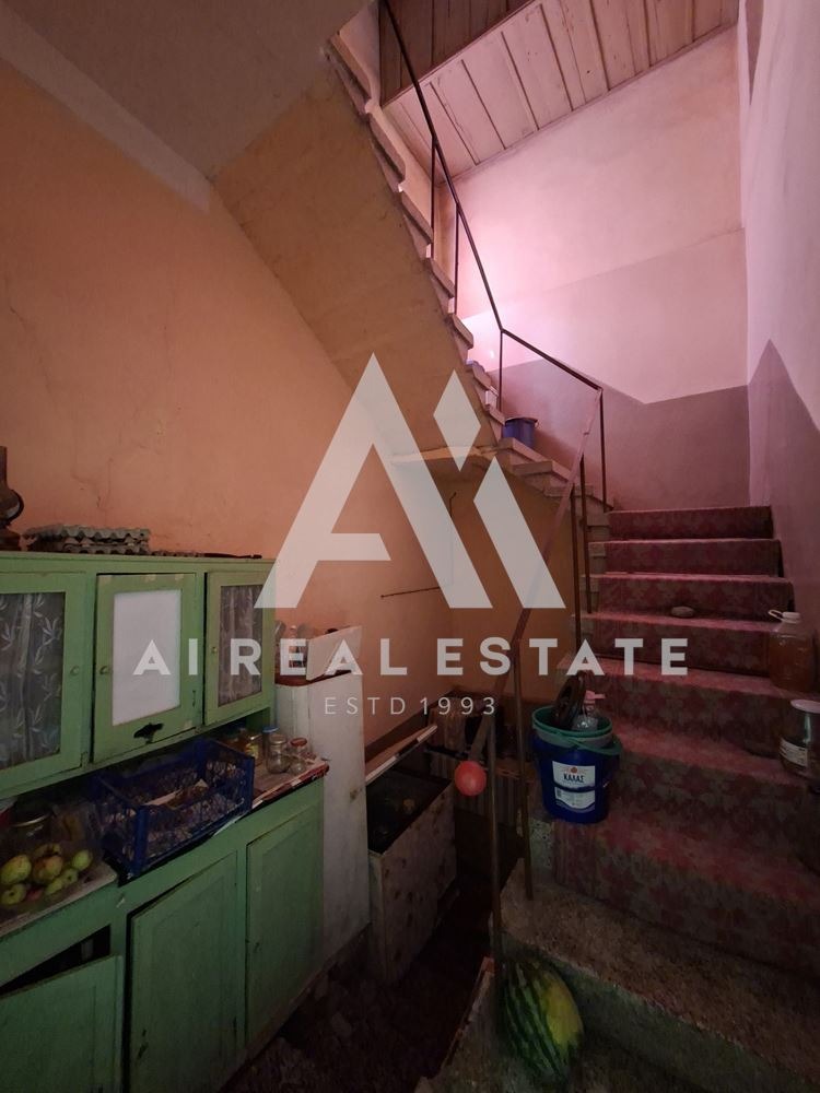 Продава КЪЩА, с. Ъглен, област Ловеч, снимка 10 - Къщи - 51654487