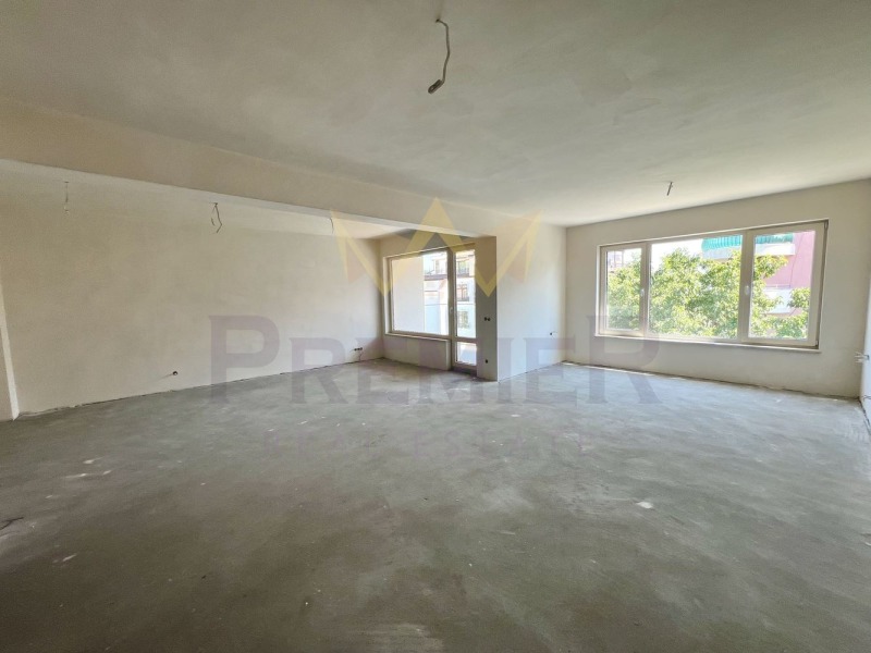 Satılık  2 yatak odası Varna , Briz , 157 metrekare | 62550576