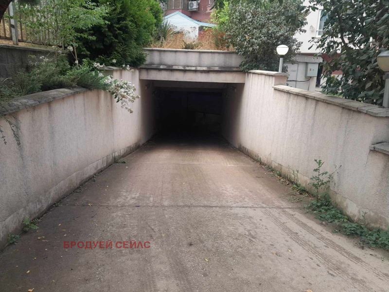 For Sale  Parking space Sofia , Vitosha , 20 sq.m | 78610373