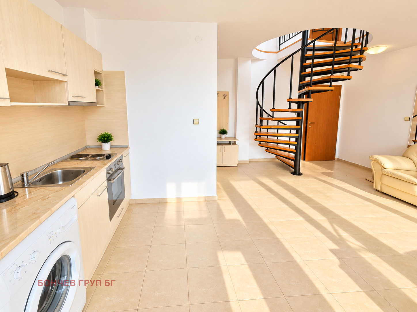 Продава 2-СТАЕН, гр. Поморие, област Бургас, снимка 3 - Апартаменти - 52741446
