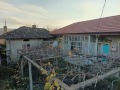 Продава КЪЩА, гр. Смядово, област Шумен, снимка 2
