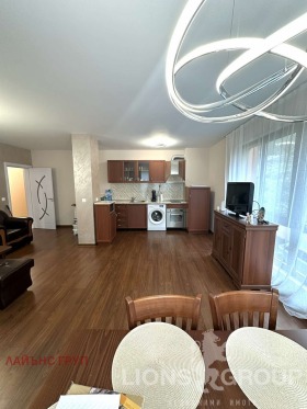 1 bedroom k.k. Zlatni pyasatsi, Varna 1