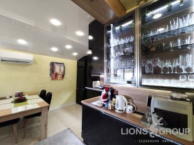 ����� ������� 3-�����,���� �����, �.�. ��.��. ���������� � �����