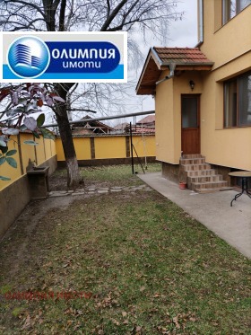 Haus Sandrowo, region Russe 1