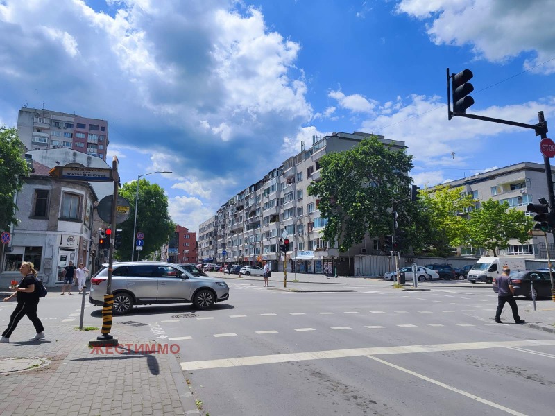 Продава  2-стаен град Варна , Център , 85 кв.м | 83455687 - изображение [8]