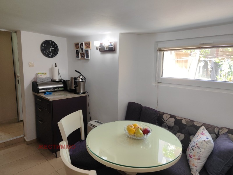 Продава  2-стаен град Варна , Център , 85 кв.м | 83455687 - изображение [3]