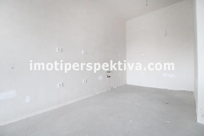 Продава 2-СТАЕН, гр. Пловдив, Кючук Париж, снимка 2 - Апартаменти - 51916169