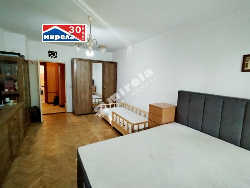 Eladó  2 hálószobás Veliko Tarnovo , Zona B , 90 négyzetméter | 85704607