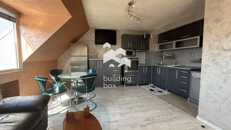 For Sale  2 bedroom Plovdiv , Marasha , 111 sq.m | 30001111