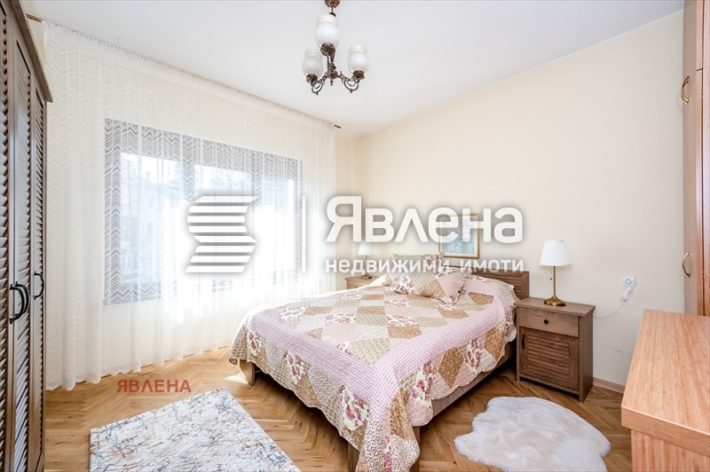 Продава КЪЩА, гр. София, Лозенец, снимка 5 - Къщи - 52980380