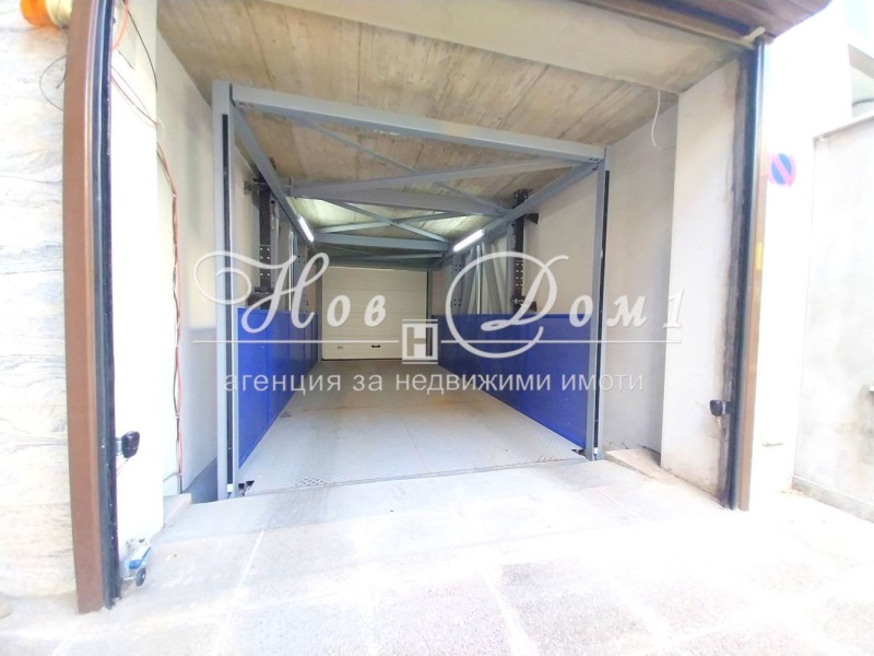 Till salu  Garage Sofia , Banisjora , 18 kvm | 89917962