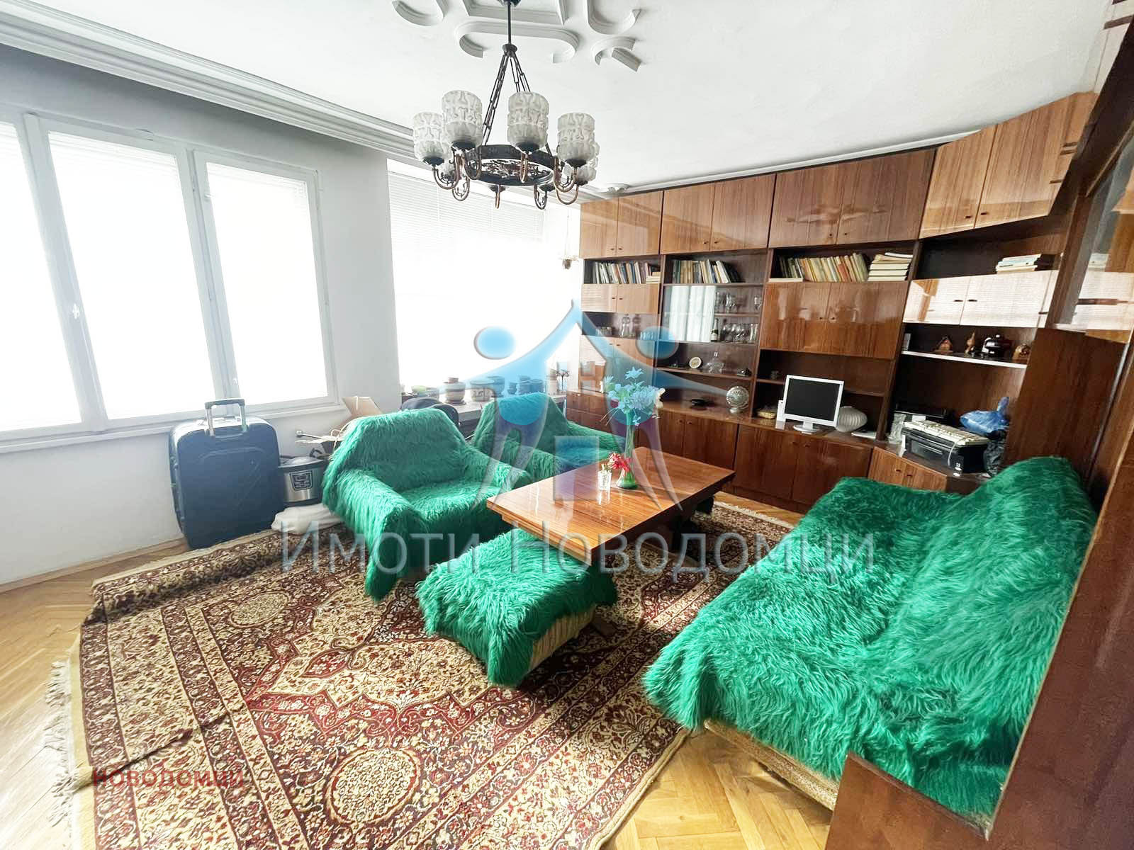 Продава МНОГОСТАЕН, гр. Шумен, Куршун чешма, снимка 2 - Апартаменти - 55471725