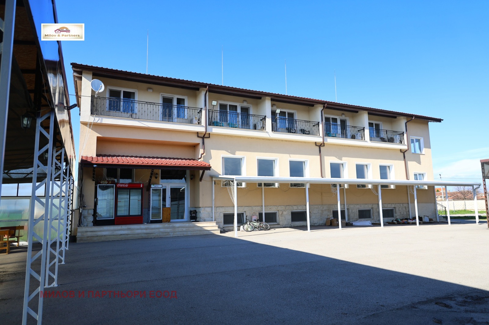 Продава ХОТЕЛ, гр. Глоджево, област Русе, снимка 2 - Хотели - 54167060