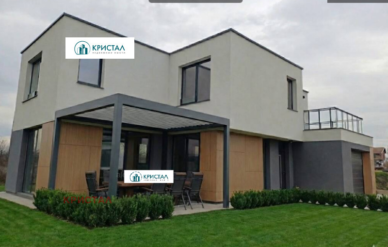 Продава КЪЩА в област Пловдив, с. Оризари - 245 кв.м / 355 000 € » 694 319.65 лв., КРИСТАЛ