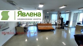 2 bedroom Lazur, Burgas 2