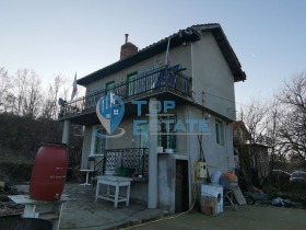 Продажба на имоти в с. Арбанаси, област Велико Търново - изображение 7 