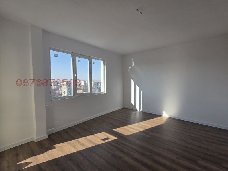 Продава 3-СТАЕН, гр. София, Толстой